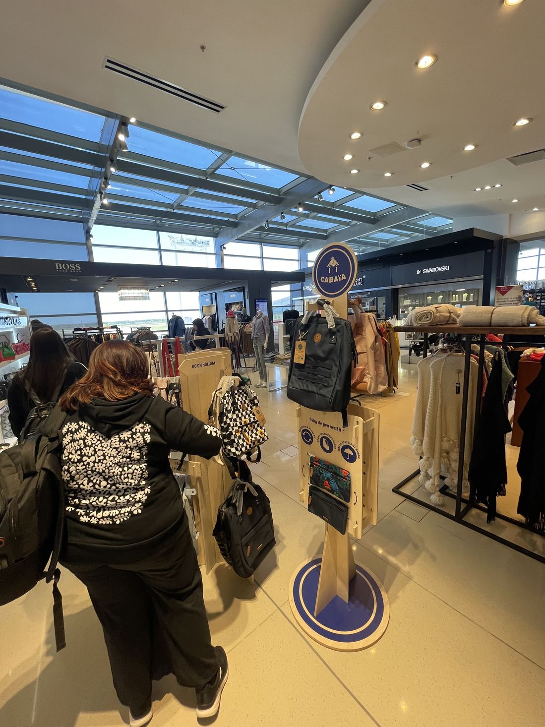 Cabaïa 免税店陈列